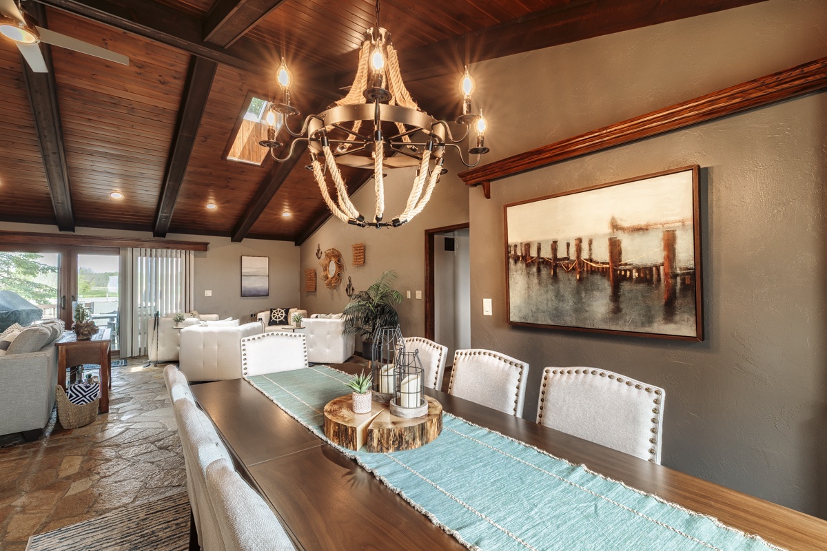 Relax at this 3-bedroom, 2.5-bath waterfront home on the Suamico River with direct access to the Bay. Ideal for boating, fishing, and outdoor fun, this peaceful retreat offers comfort, scenic views, and adventure right from your backyard.